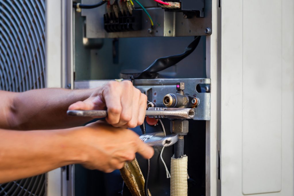 furnace not blowing hot air, heater troubleshooting, furnace repair DIY, heating system check