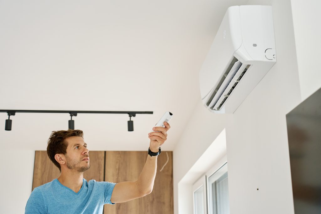 energy-efficient cooling, summer AC tips, programmable thermostat usage